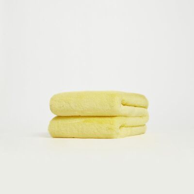 Brady Blanket Soft Yellow