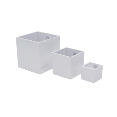 Set of 3 Magnetic Cubes, 4-6.5-9.8 cm, White, Made in Italy