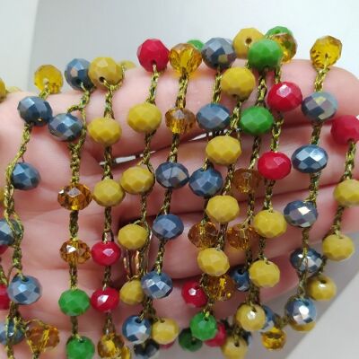 Collana con cristalli colorati realizzata a mano in Italia