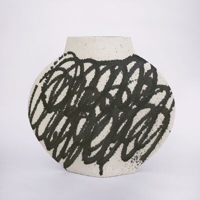 Ceramic Vase 'MOON [M] - Black Circles N°1'