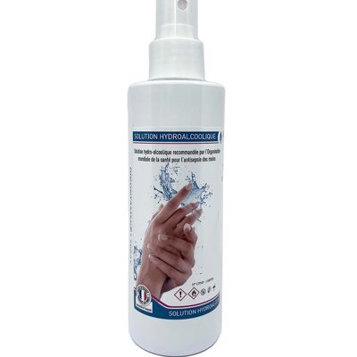 200 ml hydroalkoholische Lösung mit personalisiertem Etikett und personalisiertem Parfüm