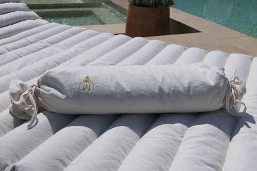 Coussin polochon "cale tout", qualité luxe, 100% toile de coton BIO 235grs coloris naturel, garni de balles de sarrasin BIO, broderie abeille en fil couleur doré et nouettes aux extrémités