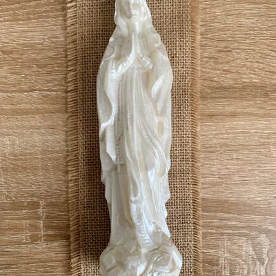 Madonna (Jungfrau Maria) aus perlmuttlackiertem Wachs