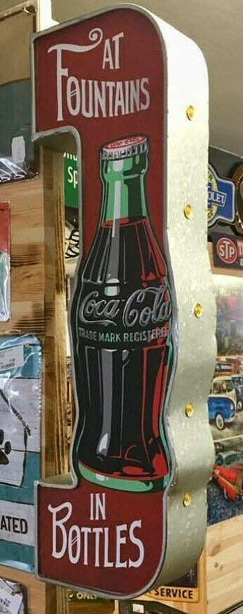 Coca-Cola chez Fontains in Bottles - Publicité lumineuse LED - 60 x 20 x 10 cm 2