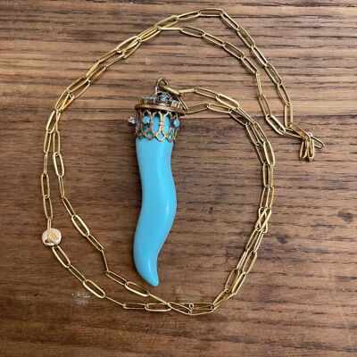 HARD STONE HORN - TURQUOISE in turquoise paste rectangular chain