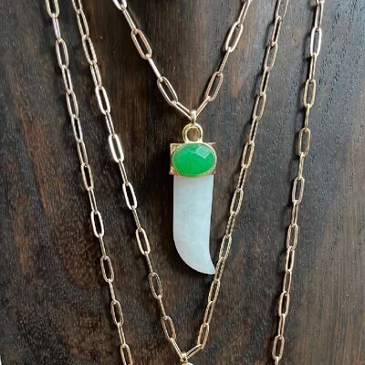 STONE HORN - White jade