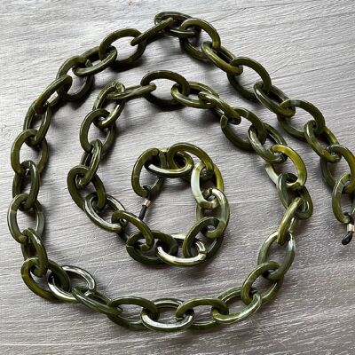 MILITARY GREEN GLASSES CHAIN