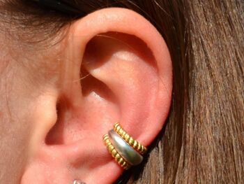 Boucles d'oreilles Chukchi Huggie 1