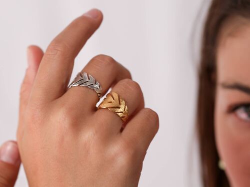 Congaree Leaf Ring