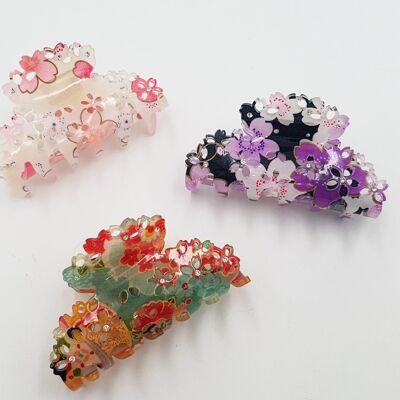 Japanese hair alligator clip with chirimen fabric and resin