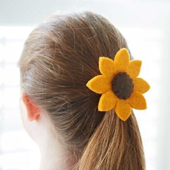 Bande de cheveux de tournesol de feutre / Bobble - cravate de cheveux de fleur 1
