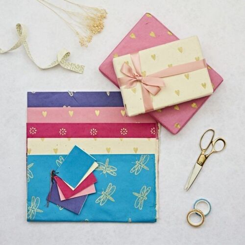 Pack of 5 Mixed Lokta Paper Gift Wrap Sheets with Tags (51)