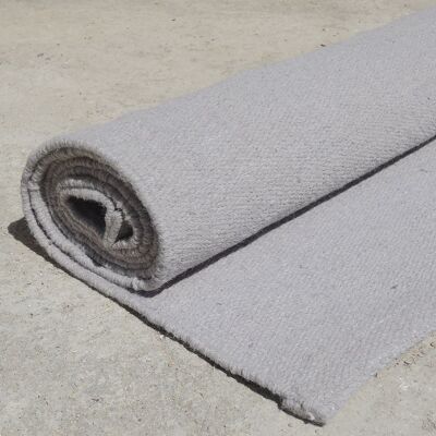 Indoor outdoor pearl gray hand-woven recycled plastic rectangular rug 160 x 230 cm Niels