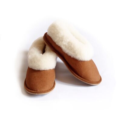 Children's camel slippers, in sheepskin