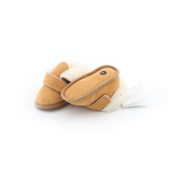 Baby's camel scratch sheepskin slippers 2