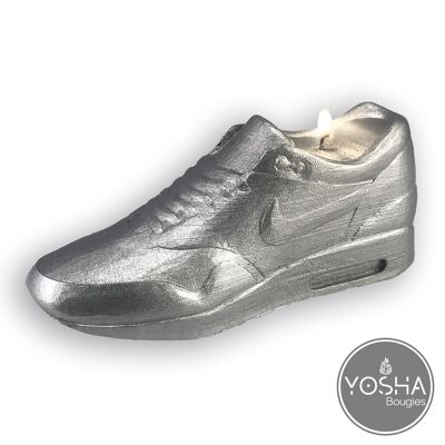 Basket Sneaker silver candle