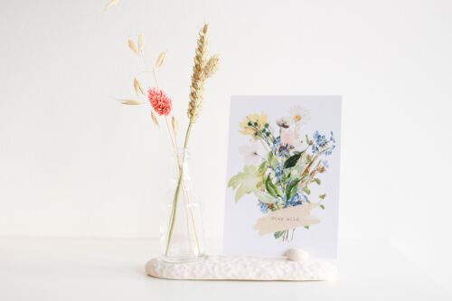 Ceramic Cardholder + Sustainable card + dried flowers with vase