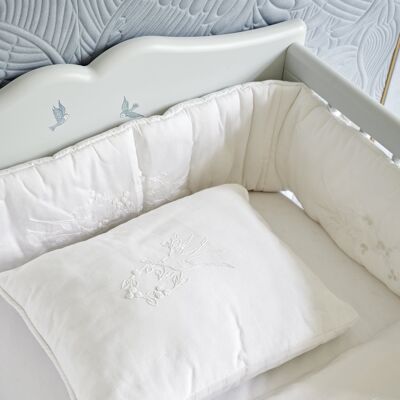 Dove Bedding Set