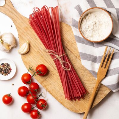 Handmade linguine with red wine