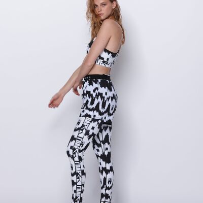 Yoga Top Shiva Ikat BW