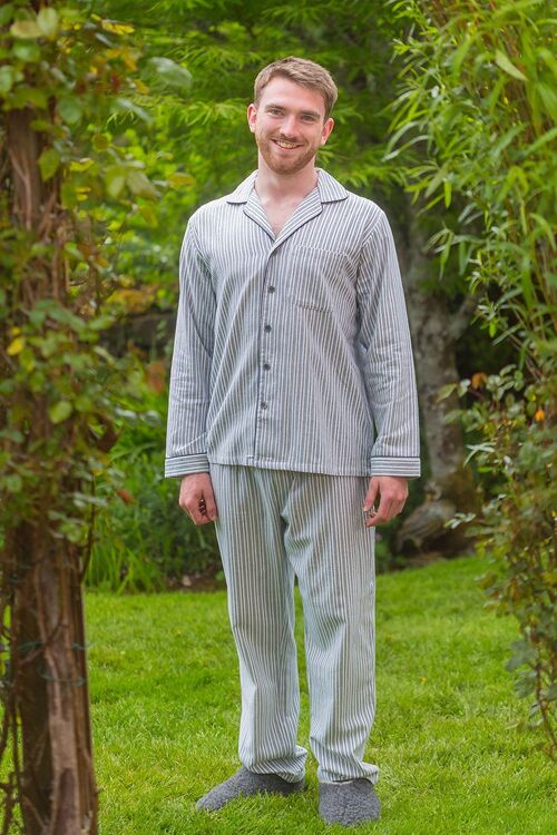 Lee Valley Flannel Pyjamas Blue Ivory Stripe (LV2) Mens/Women's
