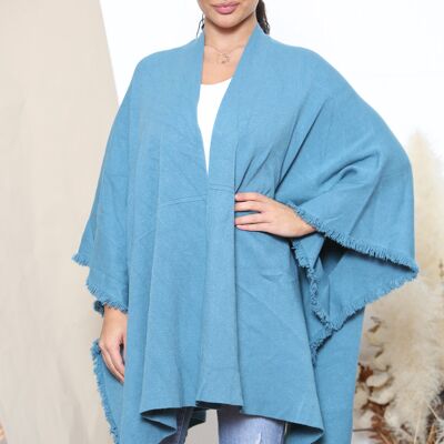 Tealfarbener Poncho mit ausgefransten Kanten