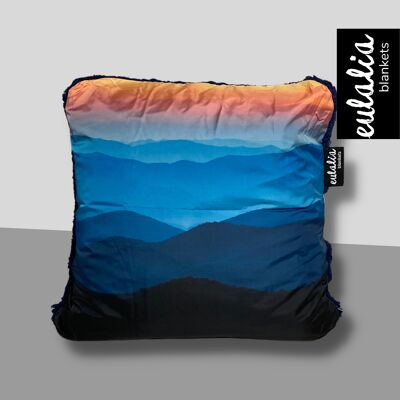 Cushion cover for outdoor blanket | Blue Mountains