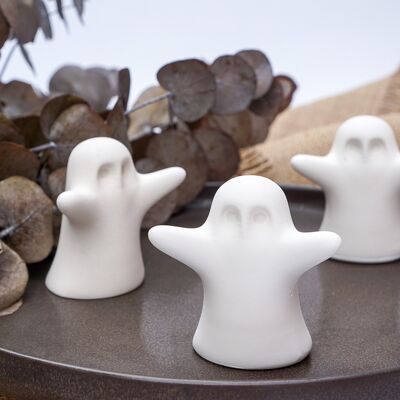 Halloween Trio Of Ghosts Decorative Ornament Set