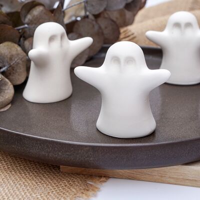 Halloween Trio Of Ghosts Decorative Ornament Set