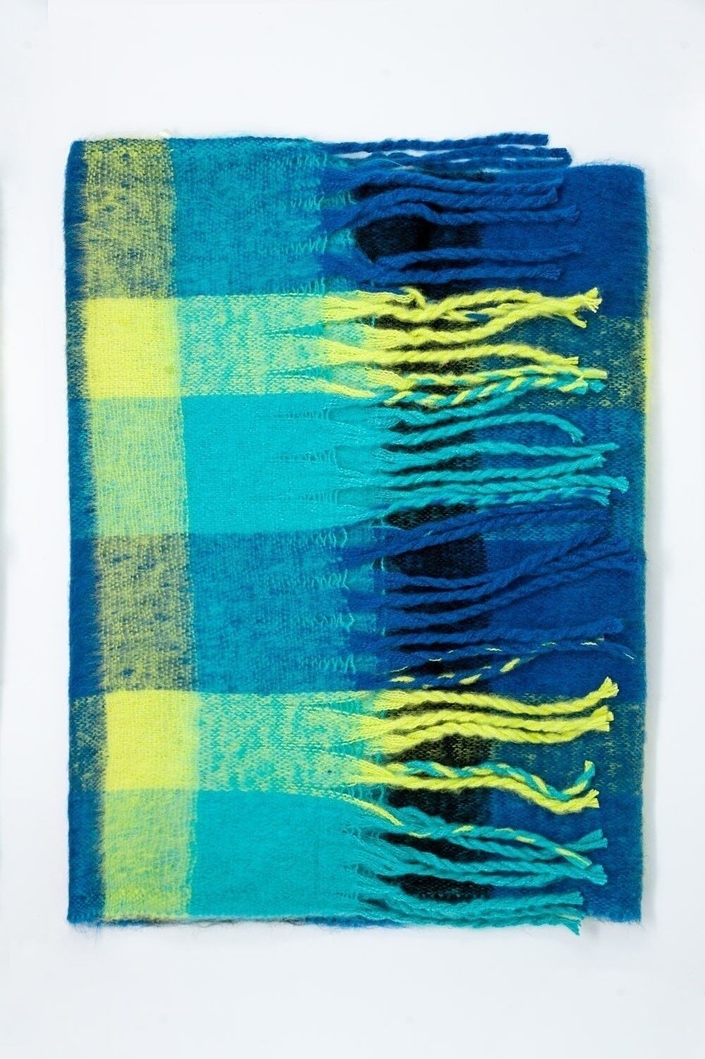 Blau karierter, gebürsteter Schal mit Fransen