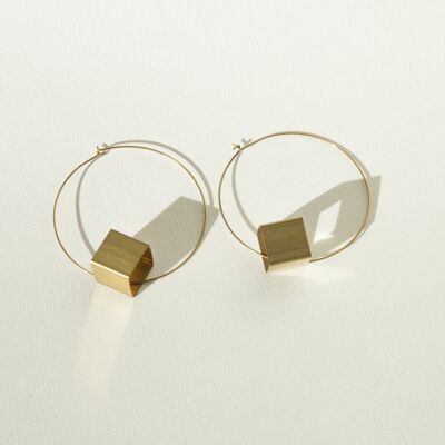 cube big hoops