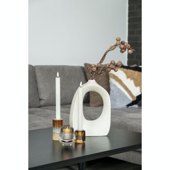 Vase en céramique blanche de forme organique 9x20x27,5 cm 5