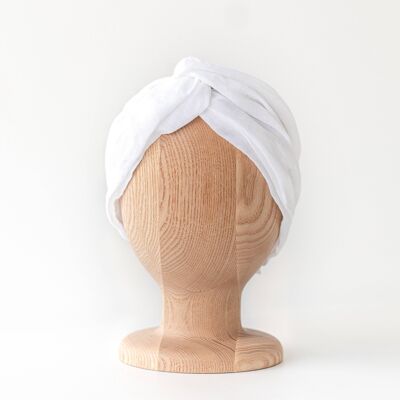 Maxi turbante in lino bianco