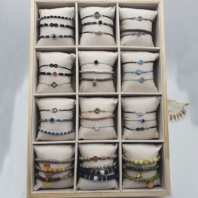 bracelet display