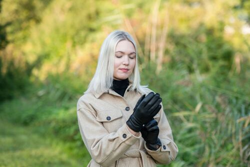 Edler Hirschleder Handschuh für Damen mit Smartphone-Funktion