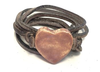 Bracelet cuir avec coeur en céramique or rose 1