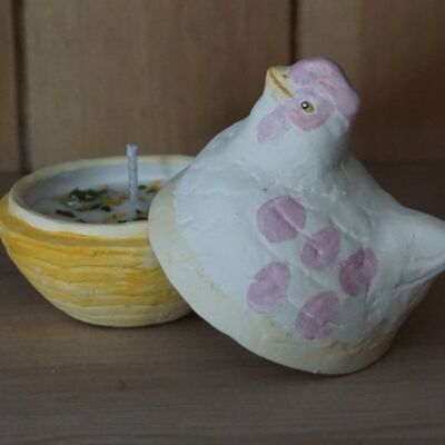 A Dotty Chicken Candle Pot