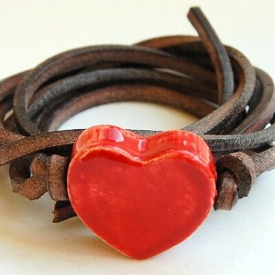 Bracelet leather with red ceramic heart