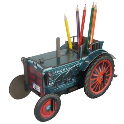 Pen box tractor