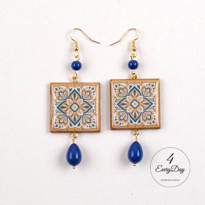Earrings : square yellow and blue majolica