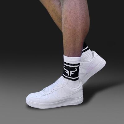 Cerus Unisex Bull Logo Socks (2 Pairs)