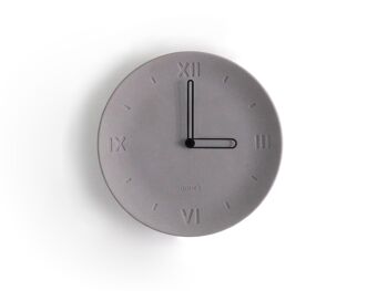 Horloge en béton aiguilles noires - Antan 1