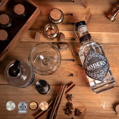 GIN RODERS CRAFTED GIN