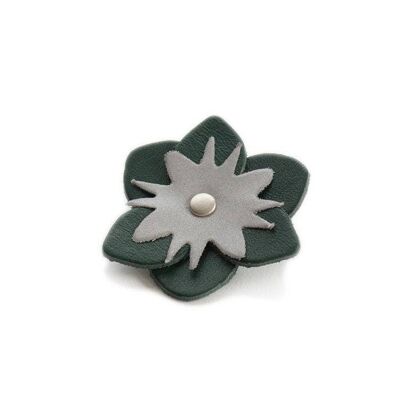 Reflective Flower 'Green Leather'