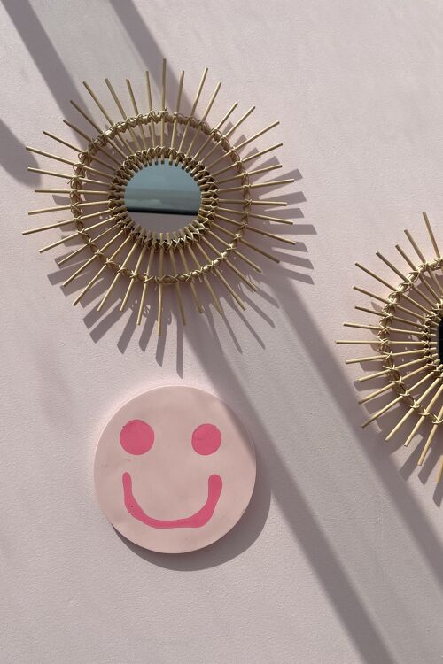 Smiley Wall Hanging - Pale Pink