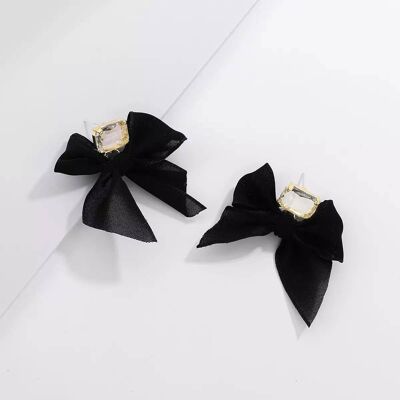 La Angelica Gold Ivory Ribbon Earrings