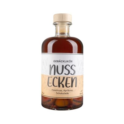 Liqueur de biscuit aux coins de noix 0,5 l 19% vol.