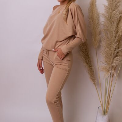 Mila Co ord Loungewear Set - Sweater & Joggers In Camel