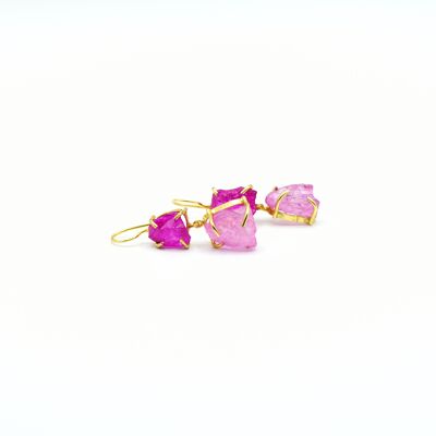 Pendientes dorados de mujer, colgantes. de cristal rosa. Moda. Dorado. Bodas, invitadas. Primavera. Hecho a mano.