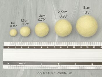 Boules en feutrine, pompon, Ø 2cm 5